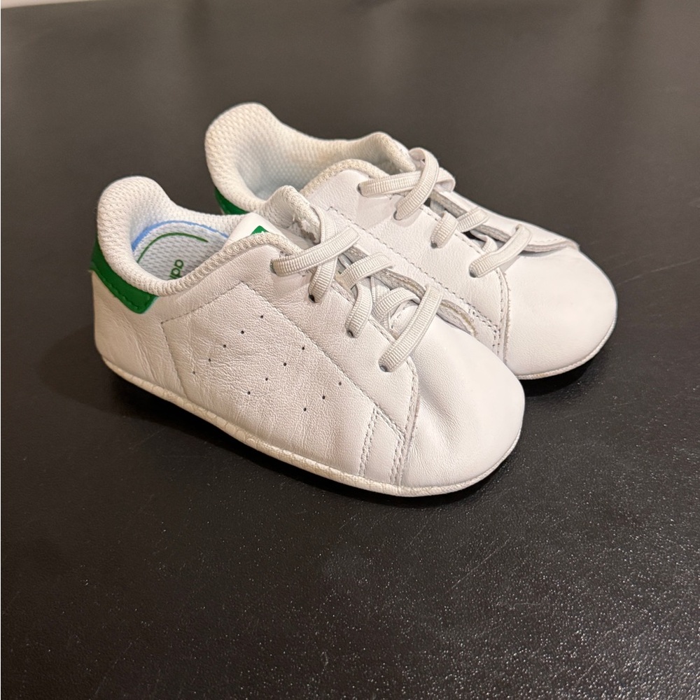 Adidas Stan Smith White with Green Accents size 4K